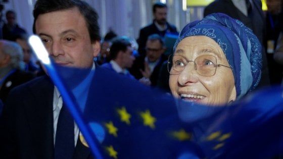 Europee, Calenda cerca l'intesa con +Europa. Il partito di Bonino stoppa la "scalata" sovranista 