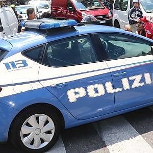 Palermo, si era invaghito di due operatrici del centro di accoglieza per migranti: nigeriano accusato di stalking