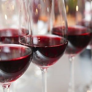 Mercato del vino: crescono i rossi, in calo gli spumanti dolci