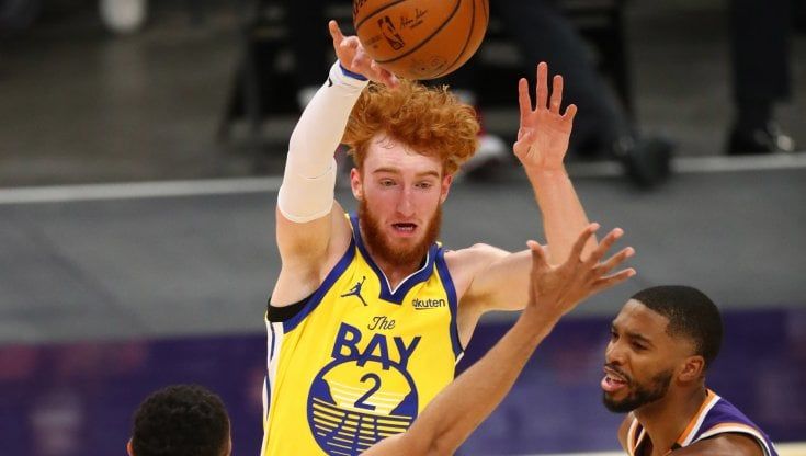 Basket, Nba: Clippers in caduta libera, volano Phoenix e Milwaukee. Prima da titolare per Mannion