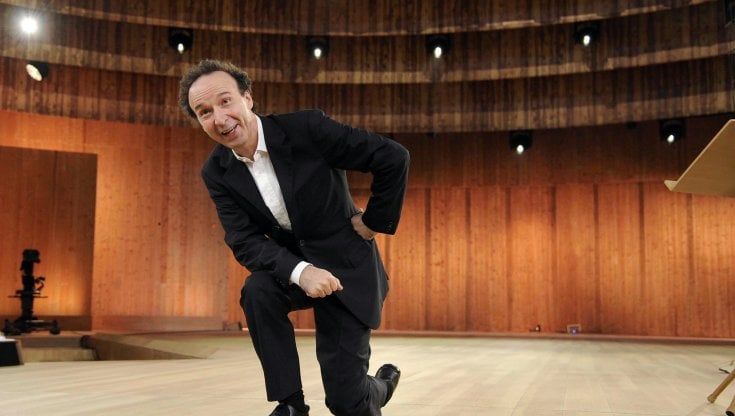 Roberto Benigni, le apparizioni in tv lasciano il segno: da Sanremo a 'I dieci comandamenti' è record di ascolti