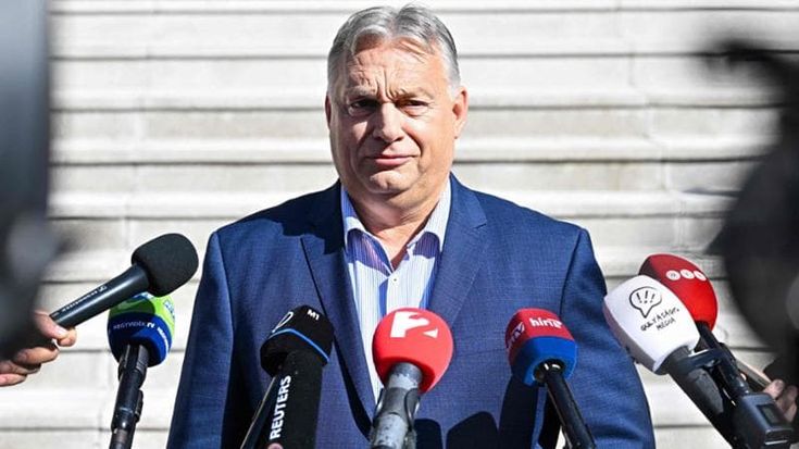 Ungheria, Orbán vince ancora ma perde 8 punti. E ora l’opposizione lo sfida con Magyar
