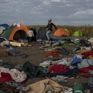Anthony Giddens: "Grazie ai migranti un'Europa migliore, scopriamoci solidali"