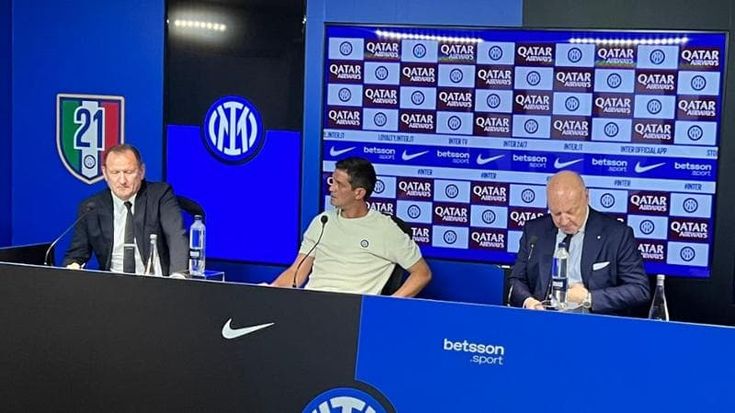 Chivu: “Abbiamo fame e possiamo migliorare”. Marotta: “Su quattro fronti, nessuno è come noi”