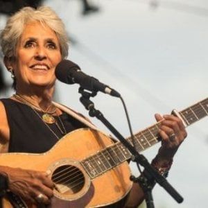 Joan Baez al Flowers Festival, Dellera live a Off Topics