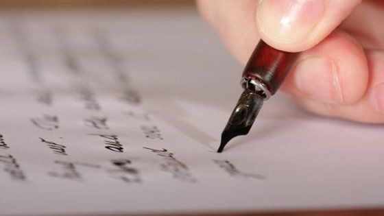 Caro ti scrivo, campagna social per non scordarsi di carta e penna