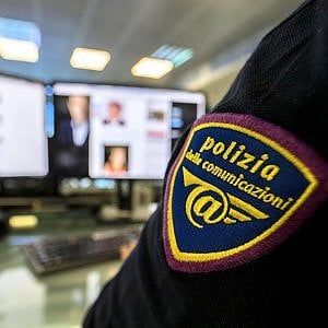 "Vuoi giocare con me?". Adesca un 13enne su videogioco online fingendosi una ragazza, arrestato