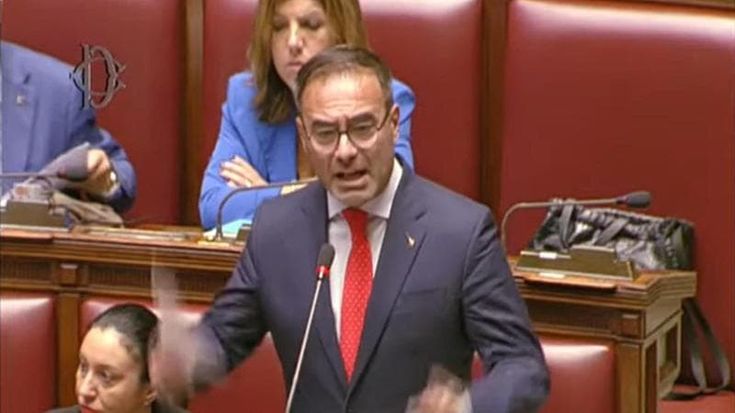 Il leghista Sasso: “Con Vannacci comunanza di valori. Io con lui? Deciderò nei prossimi giorni”