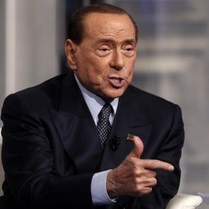 Domani Berrlusconi a Torino per la chiusura della campagna elettorale di Cirio 