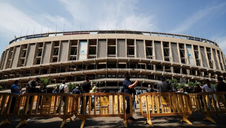 La Spagna unita sul turismo: tre miliardi di investimenti per un settore che garantisce il 13% del pil