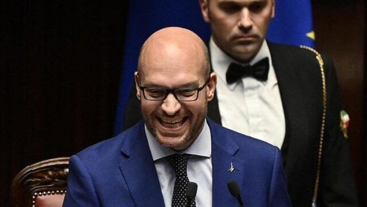 Camera a Fontana leghista filo-Putin. Dal Pd agli Lgbt: "Sfregio all’Italia"