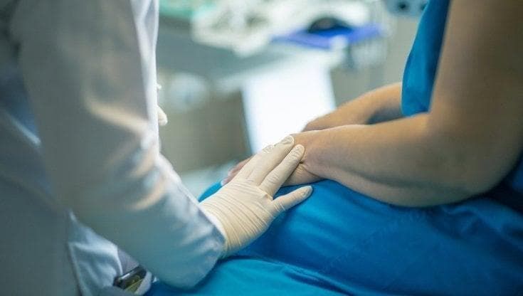 Asl di Salerno, ecco le Botteghe della Comunità: chemioterapie a casa per malati onco-ematologici