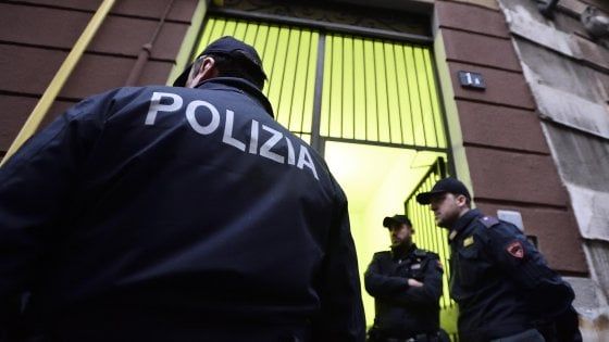 Siracusa, rapina con sprangate a Priolo Gargallo