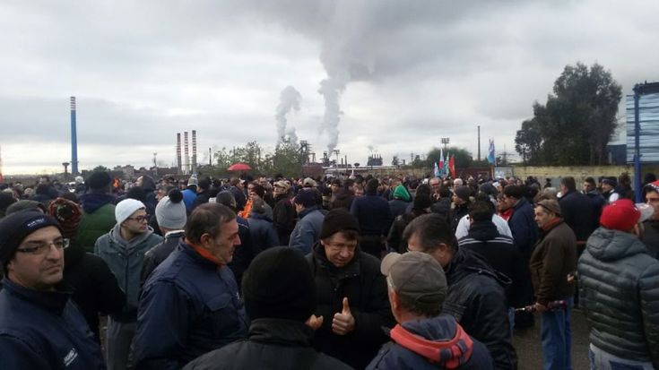 Ilva, scioperano i lavoratori dell'indotto