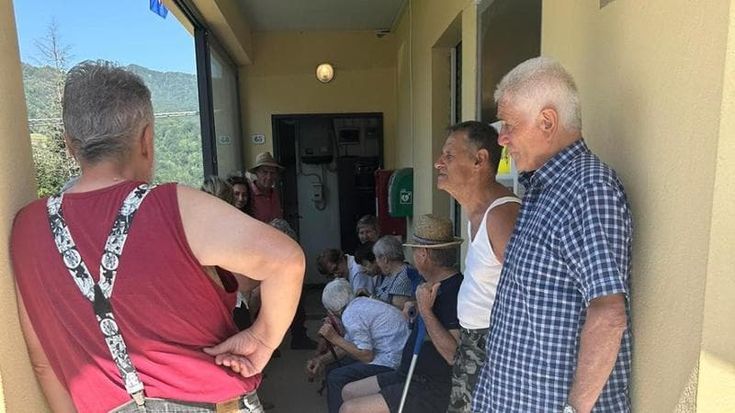 Medici di famiglia introvabili, in Liguria arriva finalmente il dottore in un paese e metà residenti sono subito in coda per la visita