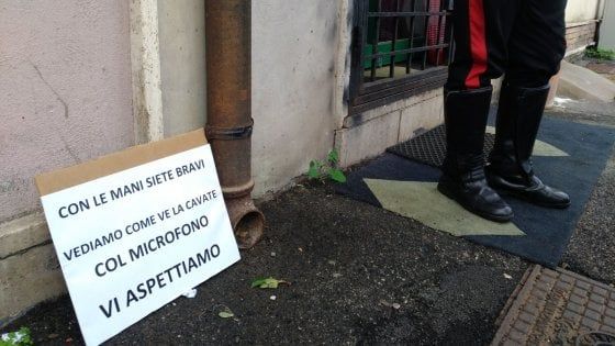 Giornalista aggredito a Ostia, i pm:  "Spada, soggetto che comanda e può dare ordini"