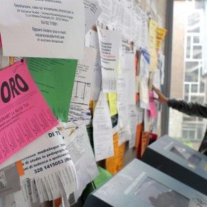 <span>I disoccupati sono 16mila <br />Regge solo l'export <br /></span>