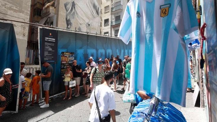 Napoli, Quartieri sold out per la finale Mondiale. “Cuore dice Argentina, ma con la Spagna è derby”