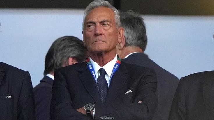 Gravina contro Infantino: “Si comporta come il marchese del Grillo il calcio non è cosa sua”