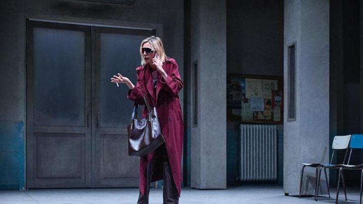 “People, Places & Things”, Favino dirige la moglie Ferzetti in una grande prova d’attrice