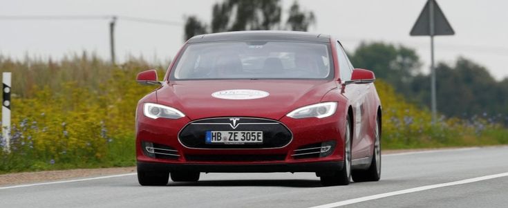 Apple, continua lo "shopping" di ingegneri Tesla