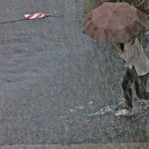 Toscana, maltempo e frane: allerta pioggia fino a martedì