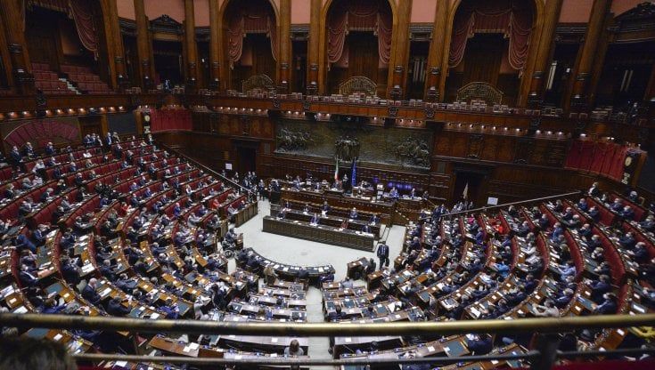 Milleproroghe, corsa contro il tempo. Sfratti, cartelle, Ilva nel decreto in scadenza