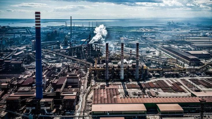 “Puglia, altro che locomotiva d’Italia con ex Ilva. La politica non pensi solo ai tagli dei nastri”