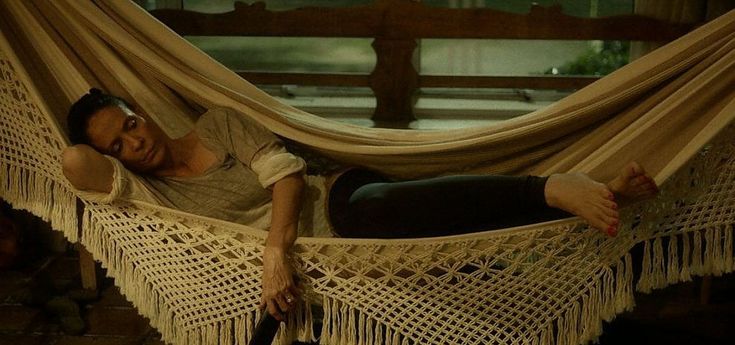 'Aquarius', le battaglie di Sonia: "Impariamo a guardare negli occhi un mendicante"