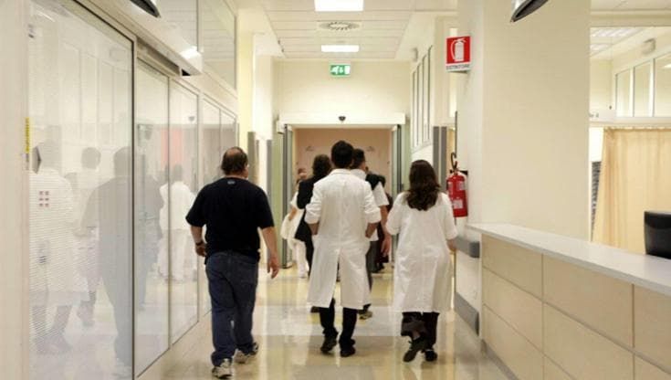 Sanità, c’è l’accordo fra Calabria ed Emilia-Romagna: “Meno pazienti dal Sud”