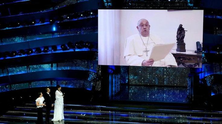Il video dei veleni: “Il Papa non sapeva”. Conti: “Fantascienza”