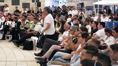 7 ottobre, Netanyahu contestato dal padre di una vittima: "Vergognati non hai protetto mio figlio"