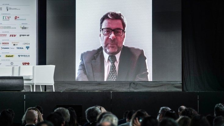 Incentivi auto fino al 2024, la guida agli acquisti
