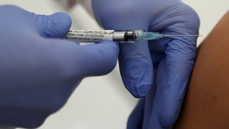 Coronavirus, Berlino accelera. Il vaccino tedesco Curevac verso il via libera già a maggio