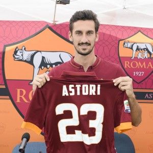 Roma, Astori a Lotito: "Non sono Maradona? Gioco in in ruolo diverso..."