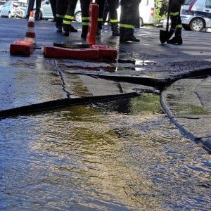 Genova, si rompe un tubo a San Quirico, Valpolcevera senz'acqua