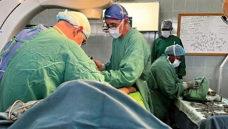 Il trapano si spezzò ma l’incidente fu taciuto, chiesto il processo per il primario Santolini