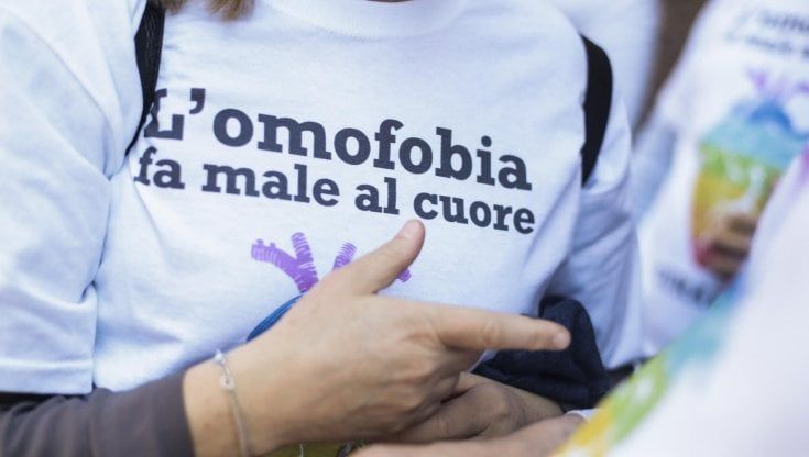 Omofobia, slitta ancora la calendarizzazione della discussione della legge Zan in Senato. Salvini: "Punire violenza, non la libertà di pensiero"