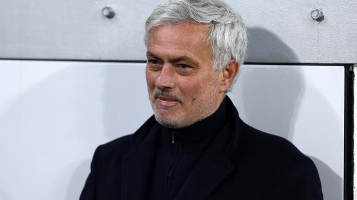 Stampa araba: Mourinho va all’Al-Shabab. Il 24 giocherebbe una amichevole con la Roma