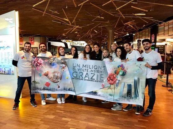 Milano, shopping a Citylife: 20 giorni e un milione di visitatori 