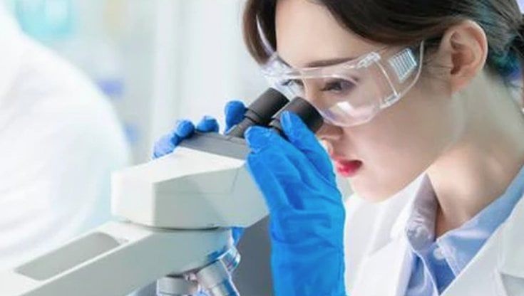 Pillola anti Covid, Merck: "Ridotti del 50% decessi e ricoveri, presto richiesta ok a Fda"