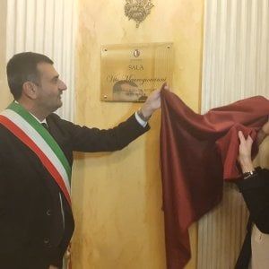 Bari, intitolata al commediografo Maurogiovanni una sala del teatro Piccinni