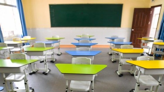 Covid,  firmato il protocollo sicurezza con le regole per il rientro a scuola