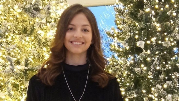 Una 14enne barese tra le finaliste del concorso nazionale di scrittura creativa: "Personaggi e luoghi nascono nella mia mente: è uno sfogo"