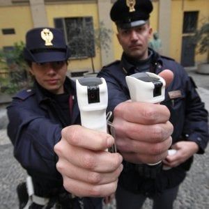 Genova, poliziotti con lo spray, il sindacato attacca la procura 