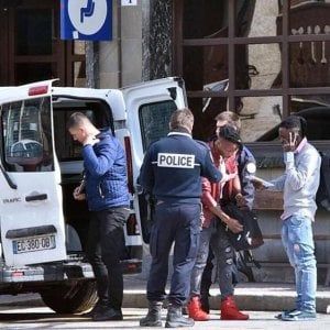 La procura di Torino: "L'autorità doganale francese non aveva diritto di fare il blitz di Bardonecchia"