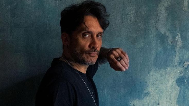 Fabrizio Moro: “Colpa mia se sono solo, ho sacrificato l’amore per la mia voglia di libertà”