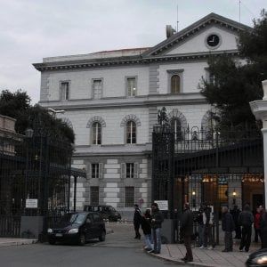 Taranto, appalti pilotati all'Arsenale: revocati i domiciliari al direttore Nervi