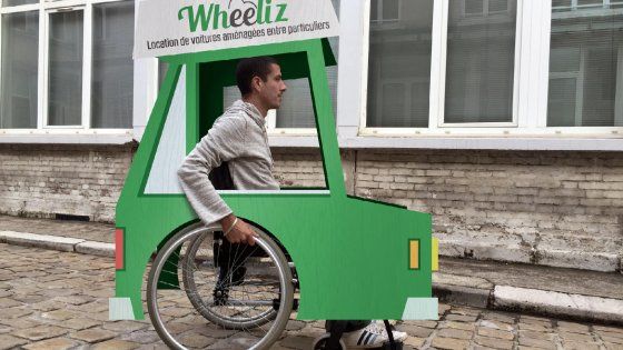 Francia: ecco Wheeliz, la 'Uber' per persone disabili