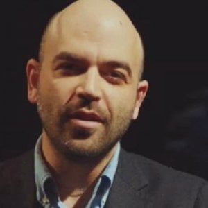 Lezioni dal palco. Saviano: "L'importanza di guardarsi negli occhi con i lettori"